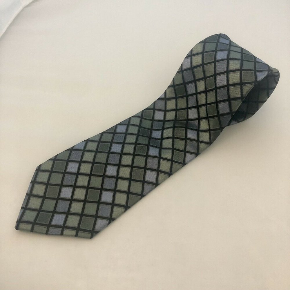 Joseph Abboud Joe Men’s Tie Blue Green 3.5 X 60 Geometric Checkers 100% Silk
